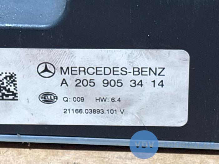 Voltage regulator Mercedes C-Klasse