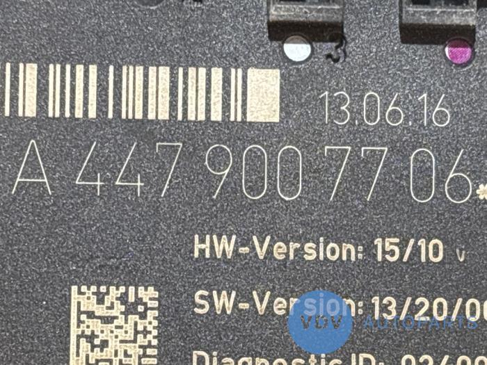 Module verrouillage central des portes Mercedes Vito