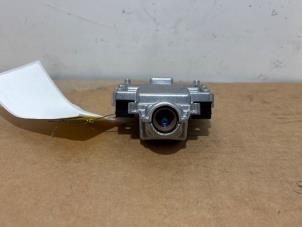 Gebruikte Camera voorzijde Mercedes S (W221) 3.0 S-320 CDI 24V Prijs € 90,75 Inclusief btw aangeboden door Autoparts Van De Velde