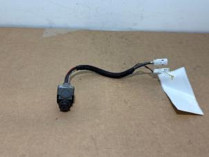 Gebruikte Camera module Mercedes C (W205) C-160 1.6 16V Prijs € 151,25 Inclusief btw aangeboden door Autoparts Van De Velde