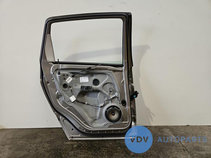 Tür 4-türig links hinten Mercedes B-Klasse