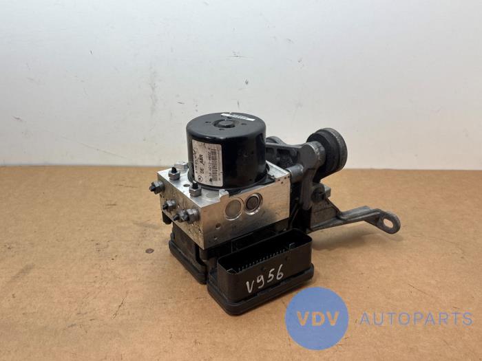 ABS pump Mercedes C-Klasse