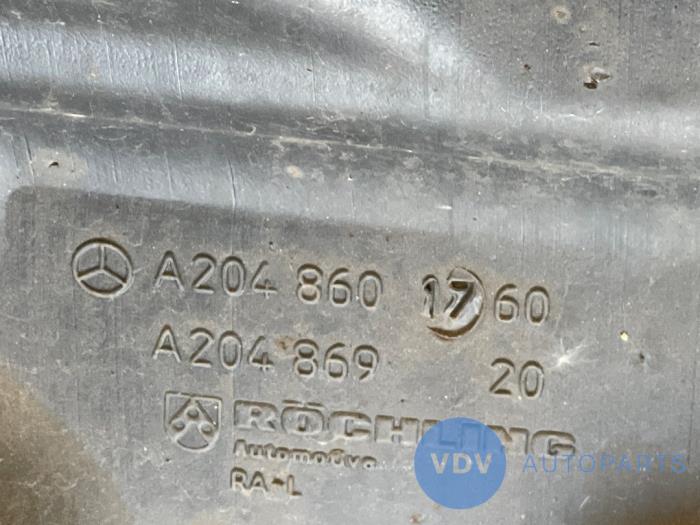 Front windscreen washer reservoir Mercedes C-Klasse