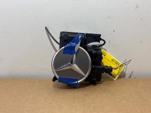 Gebruikte Camera module Mercedes GLE Coupe (C292) 350d 3.0 V6 24V BlueTEC 4-Matic Prijs € 108,90 Inclusief btw aangeboden door Autoparts Van De Velde