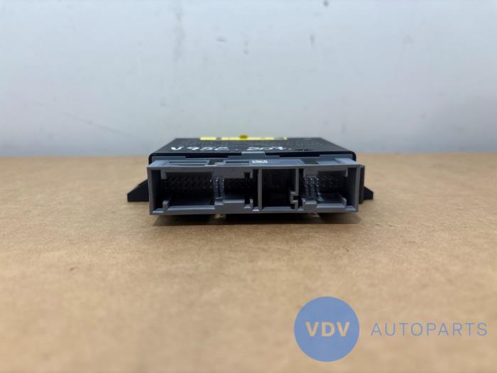 Parking assist computer Mercedes E-Klasse