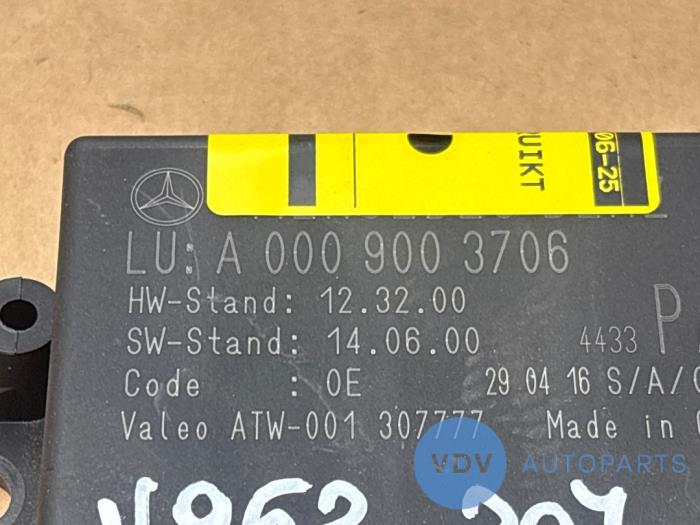 Parking assist computer Mercedes E-Klasse