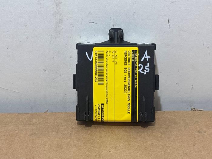 Central door locking module Mercedes EQS