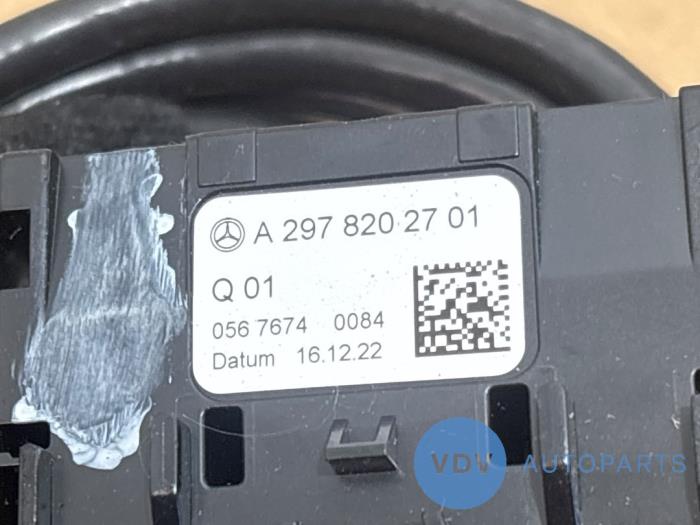 AUX/USB aansluiting Mercedes EQS