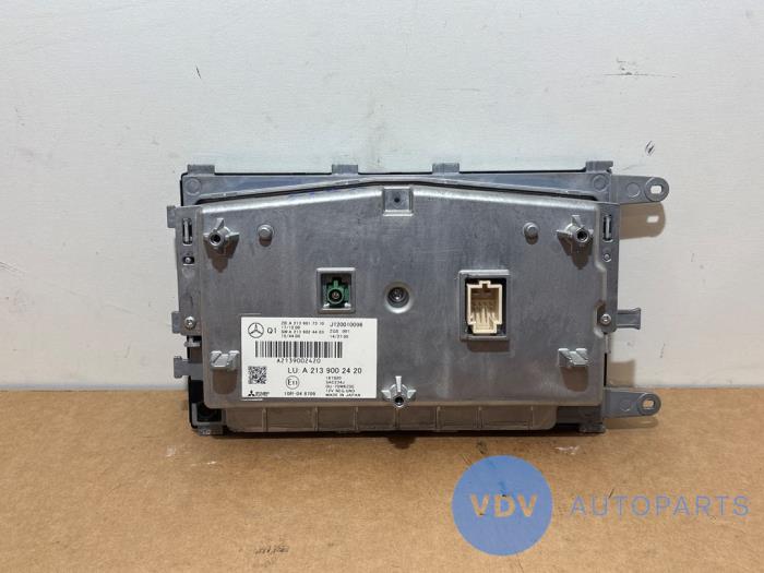 Affichage navigation Mercedes E-Klasse