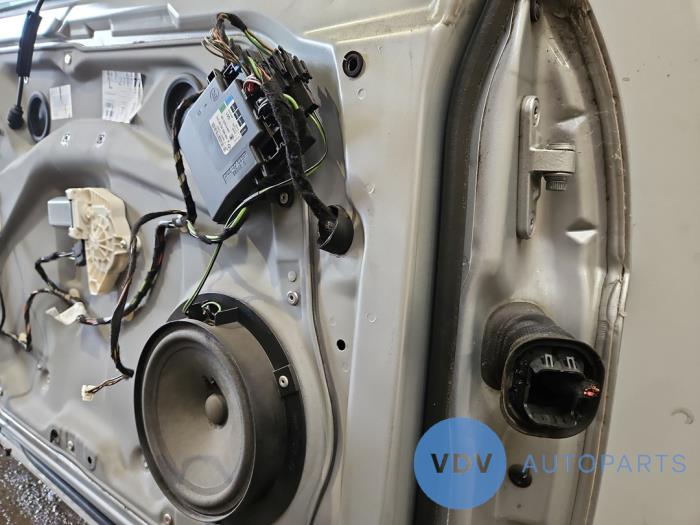 Tür 4-türig links vorne Mercedes B-Klasse