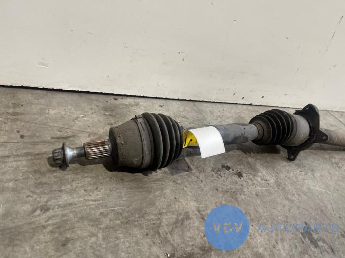 Os napedowa prawy przód Mercedes A-Klasse