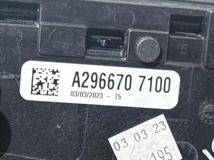 Listwa ozdobna Mercedes EQS