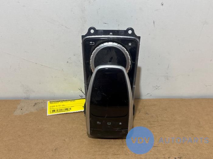 Commande ordinateur de bord Mercedes GLE