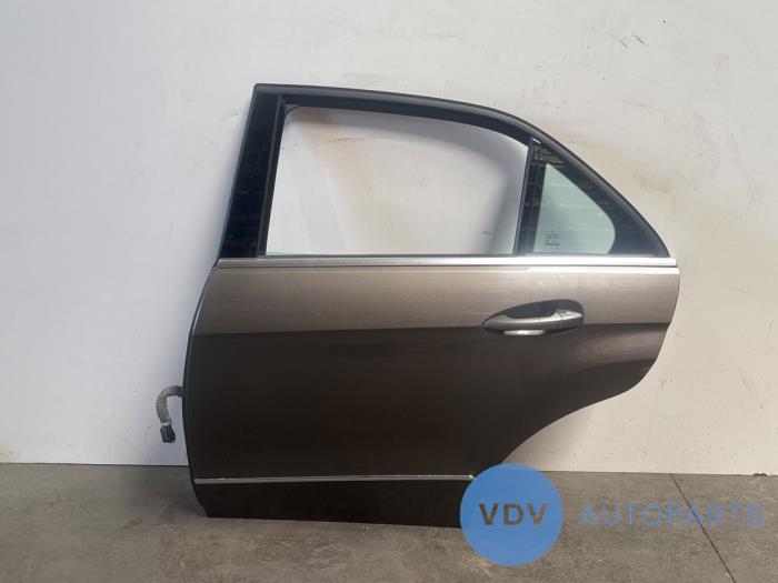 Drzwi prawe tylne wersja 4-drzwiowa Mercedes E-Klasse