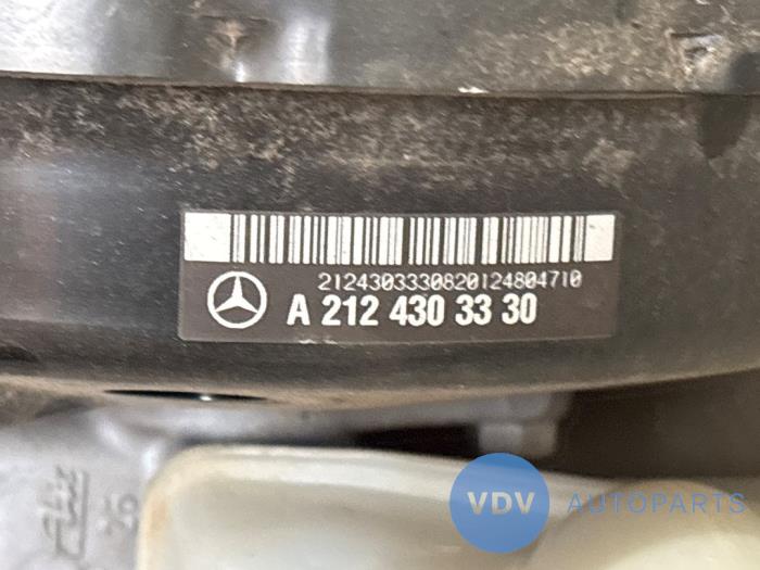 Brake servo Mercedes E-Klasse