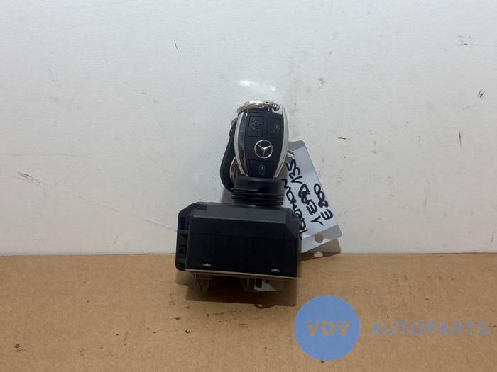 Ignition lock + computer Mercedes E-Klasse