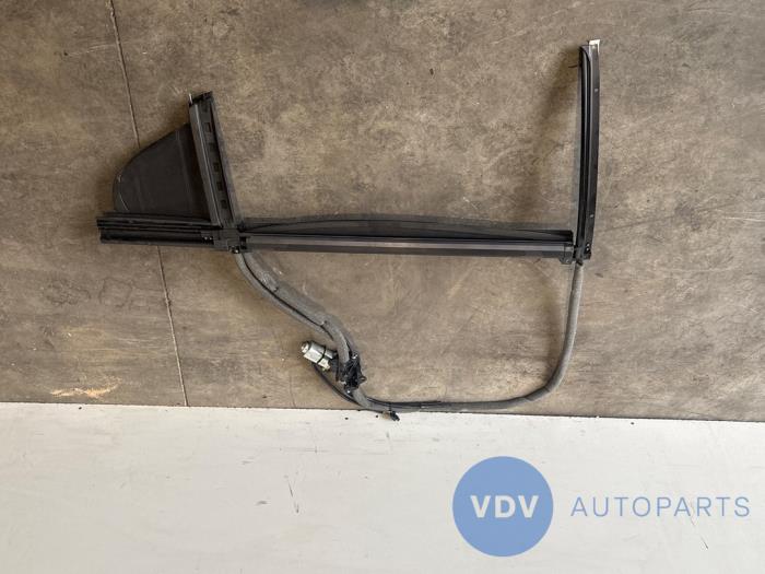 Store arrière Mercedes S-Klasse