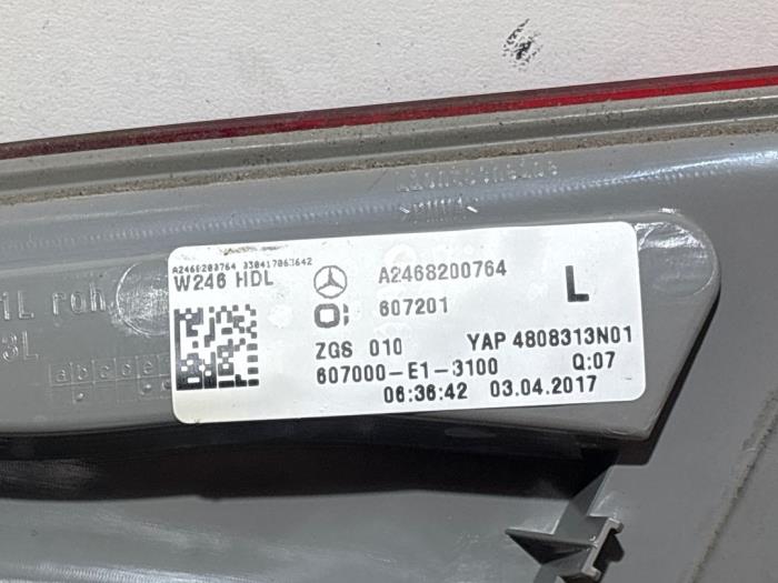 Luz trasera izquierda Mercedes B-Klasse
