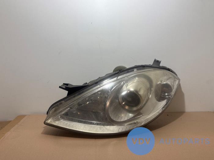 Phare gauche Mercedes A-Klasse