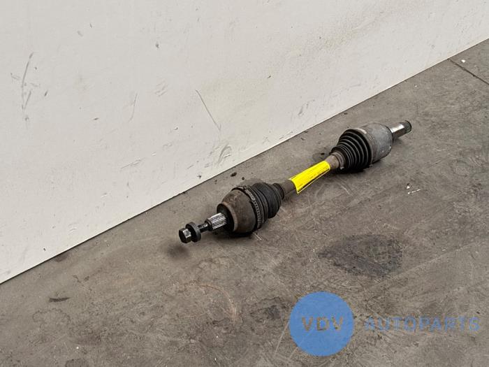 Knuckle, front left Mercedes A-Klasse