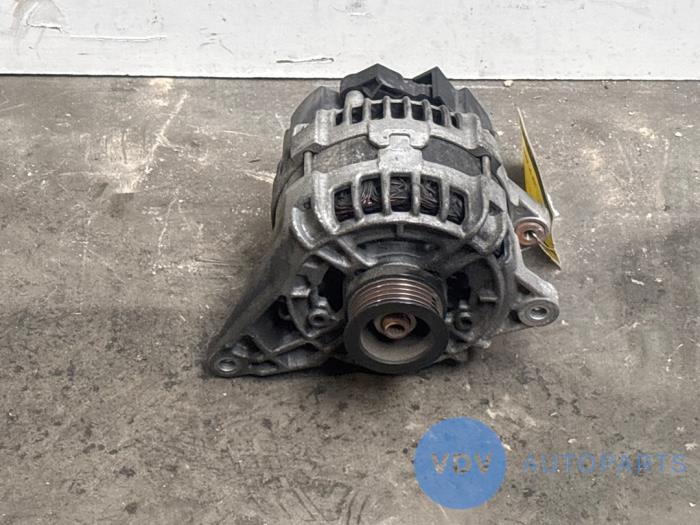 Dynamo Mercedes B-Klasse