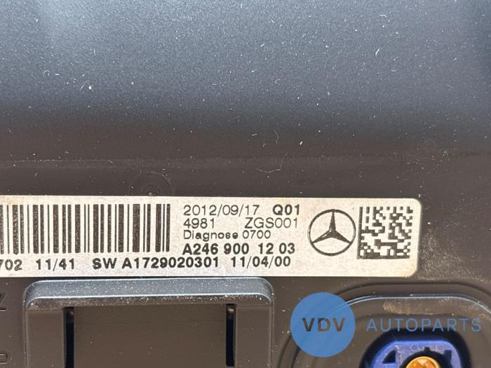 Navigation Display Mercedes B-Klasse