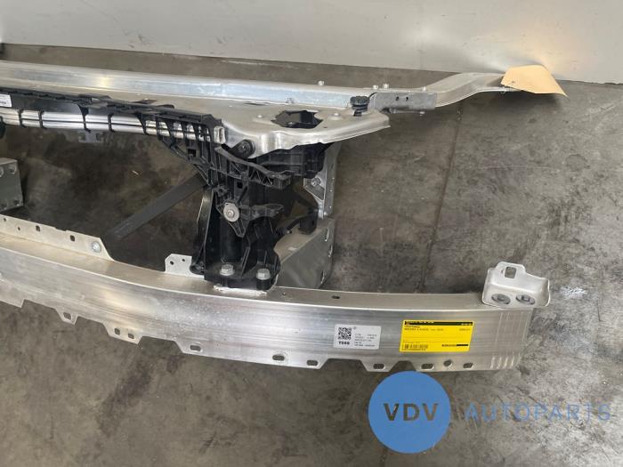 Panel przedni Mercedes E-Klasse