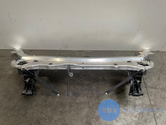 Front panel Mercedes E-Klasse