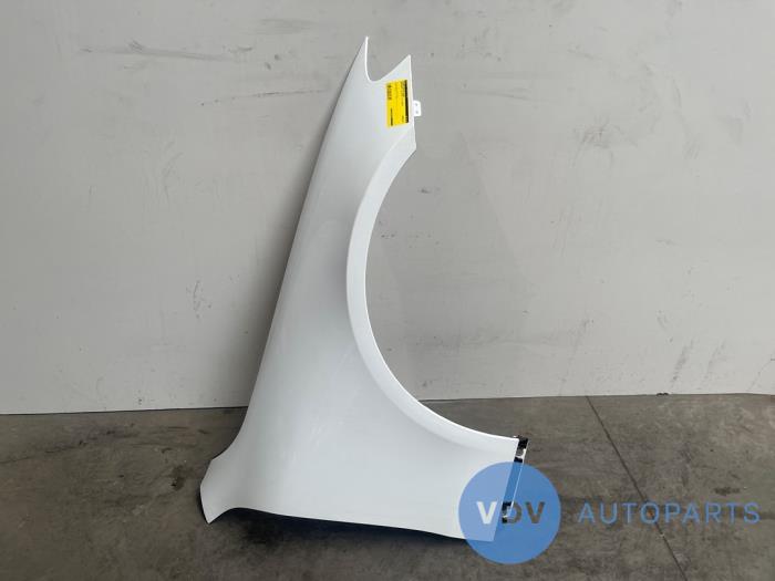 Front wing, right Mercedes E-Klasse