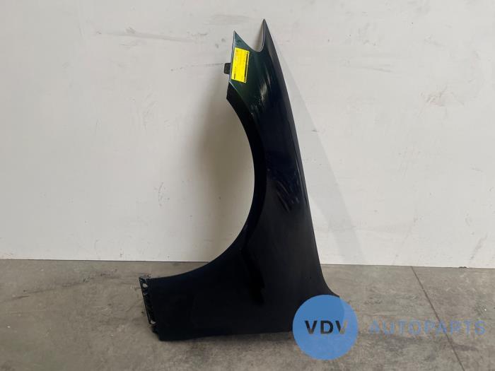 Front wing, left Mercedes E-Klasse