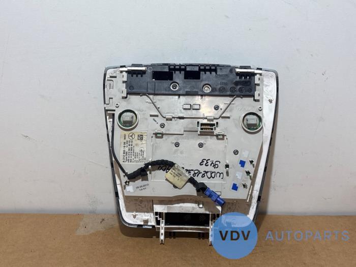 Oswietlenie wewnetrzne przód Mercedes CLS-Klasse