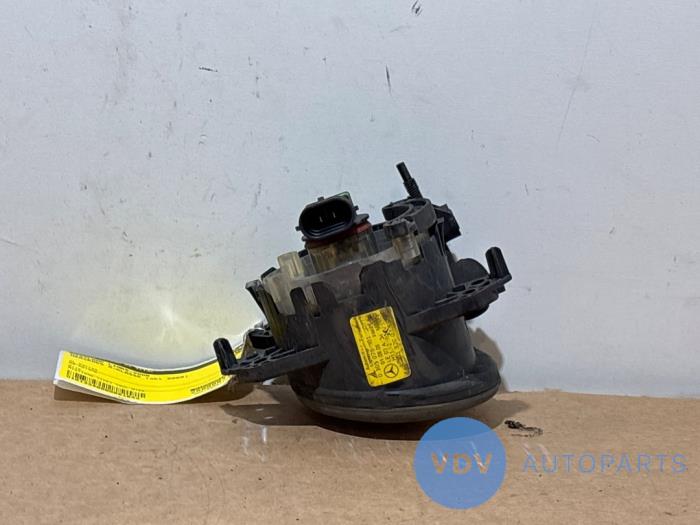 Swiatlo przeciwmgielne lewy przód Mercedes A-Klasse