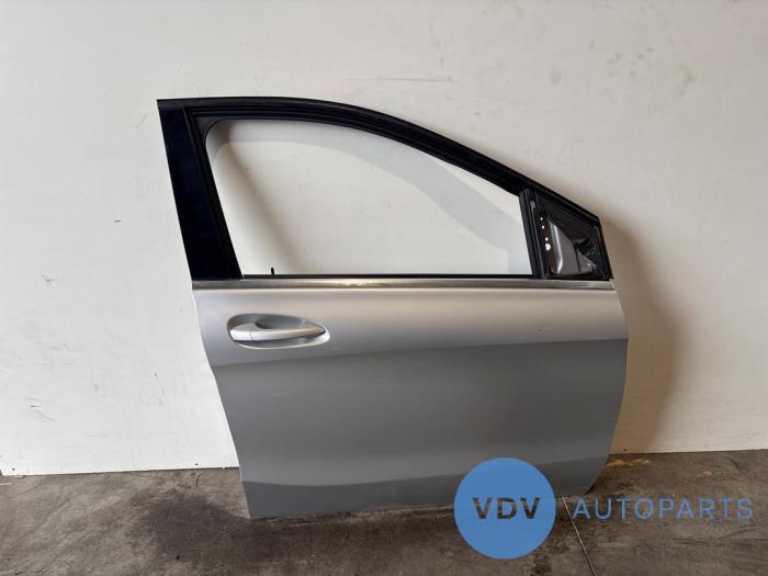Front door 4-door, right Mercedes B-Klasse