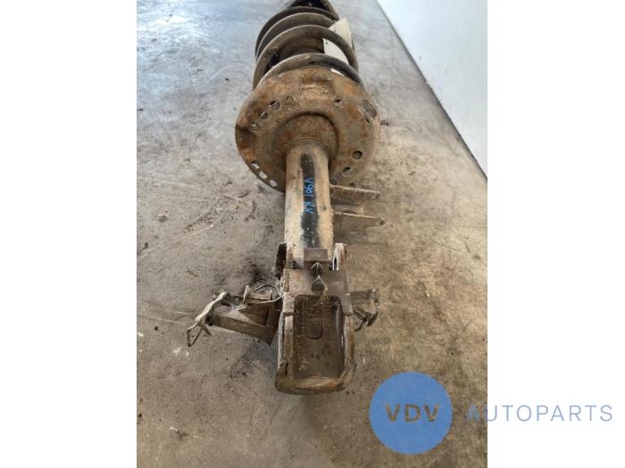 Front shock absorber, right Mercedes B-Klasse