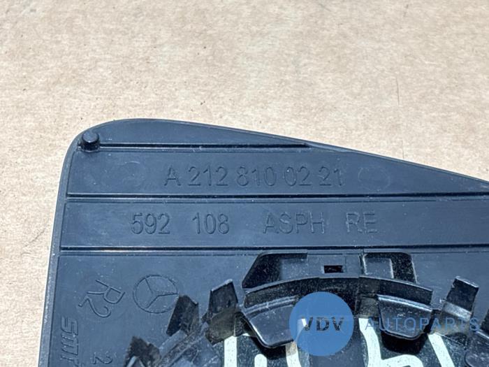 Glace rétroviseur droit Mercedes C-Klasse