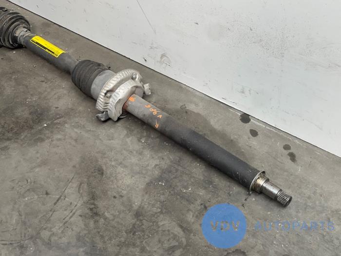 Os napedowa prawy przód Mercedes A-Klasse