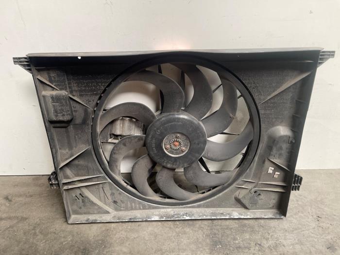 Engine cooling fan Mercedes E-Klasse