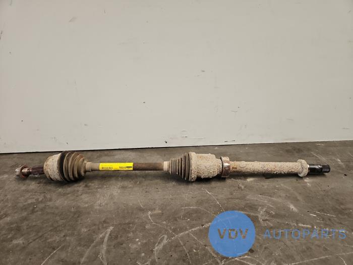 Os napedowa prawy przód Mercedes Citan