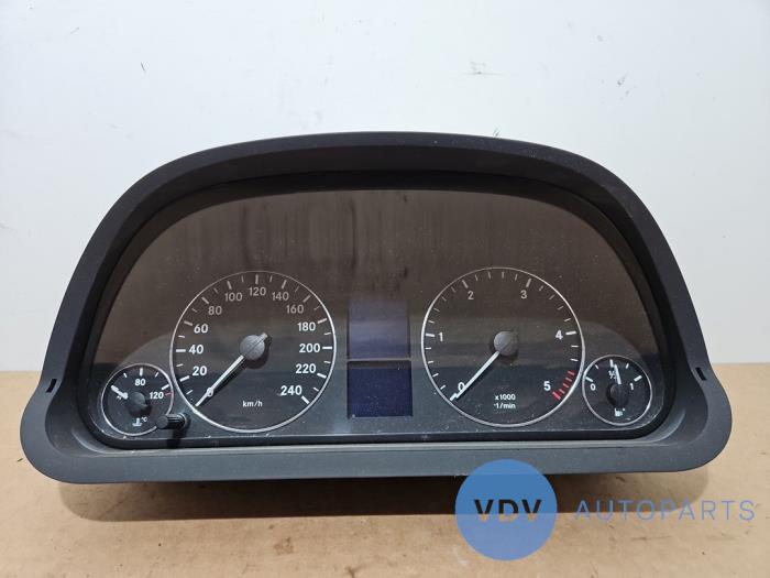 Licznik kilometrów KM Mercedes A-Klasse