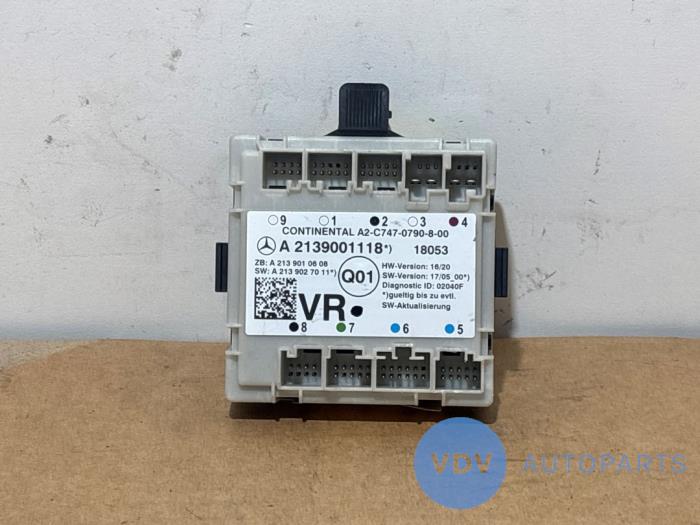 Módulo de cierre centralizado Mercedes E-Klasse