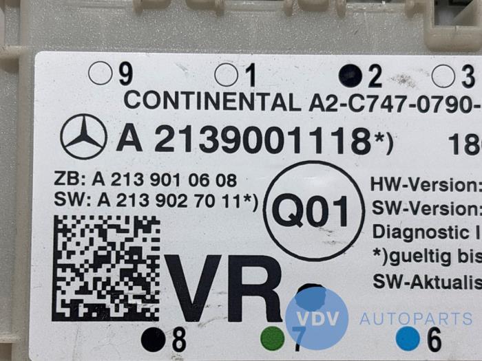 Módulo de cierre centralizado Mercedes E-Klasse