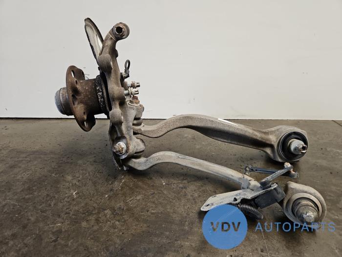 Achsschenkel links vorne Mercedes CLS-Klasse