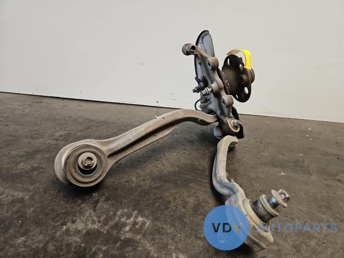 Knuckle, front right Mercedes CLS-Klasse