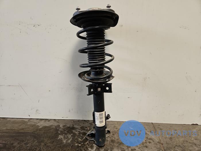 Fronts shock absorber, left Mercedes CLS-Klasse