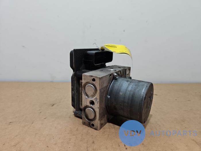 ABS pump Mercedes CLS-Klasse