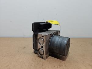 Gebruikte ABS Pomp Mercedes CLS Shooting Brake (X218) 250 CDI BlueEfficiency,BlueTEC, 250 d Prijs € 151,25 Inclusief btw aangeboden door Autoparts Van De Velde