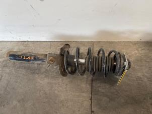 Gebruikte Schokdemper links-voor Mercedes A (W169) 1.5 A-160 Prijs € 60,50 Inclusief btw aangeboden door Autoparts Van De Velde