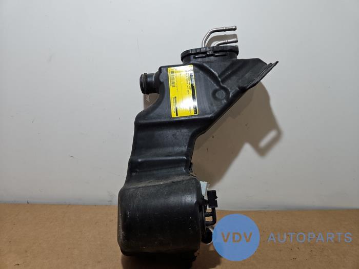 Réservoir lave-glace avant Mercedes E-Klasse