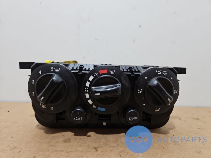 Panel sterowania nagrzewnicy Mercedes A-Klasse
