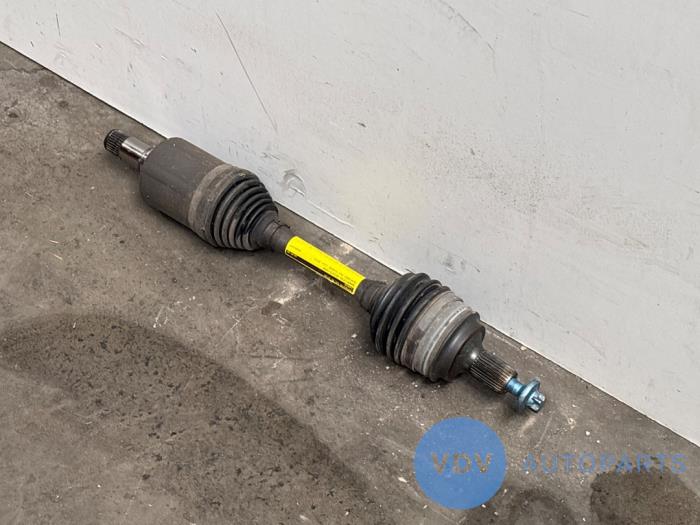 Os napedowa prawy przód Mercedes GLK-Klasse